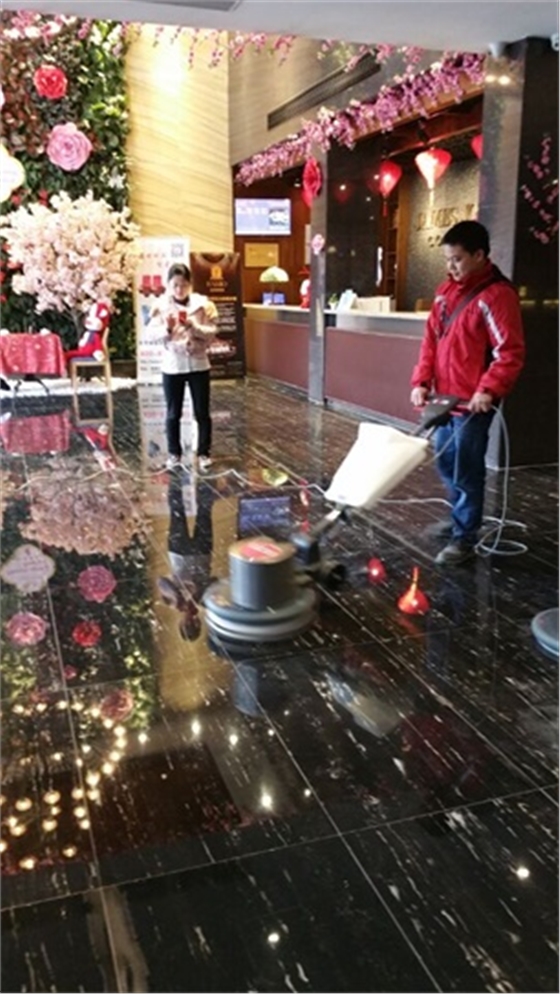 晶面機(jī)官大2.jpg 晶面機(jī)官大2.jpg