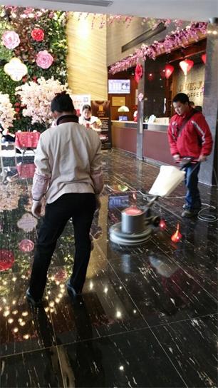 晶面機(jī)培訓(xùn)官大4.jpg 晶面機(jī)培訓(xùn)官大4.jpg