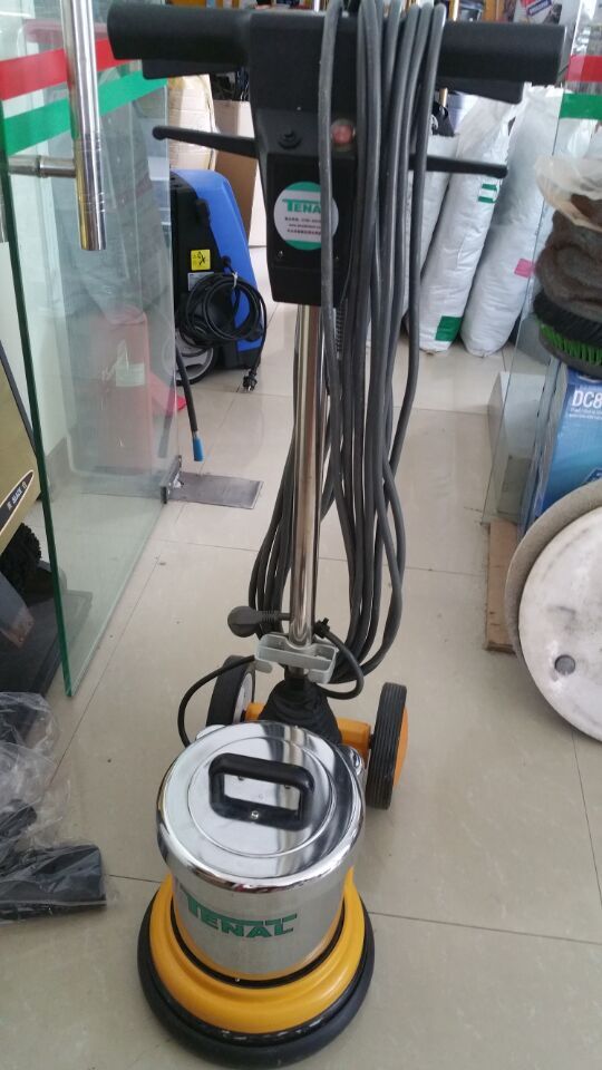 樓梯機(jī).jpg 樓梯機(jī).jpg