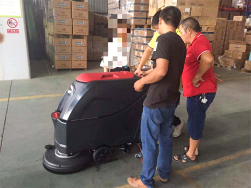 新能源電瓶能有效延長手推式洗地機(jī)工作時間嗎(愛嬰島案例)475.png 新能源電瓶能有效延長手推式洗地機(jī)工作時間嗎(愛嬰島案例)475.png