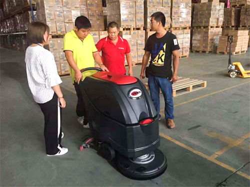 新能源電瓶能有效延長手推式洗地機(jī)工作時間嗎(愛嬰島案例)478.png 新能源電瓶能有效延長手推式洗地機(jī)工作時間嗎(愛嬰島案例)478.png