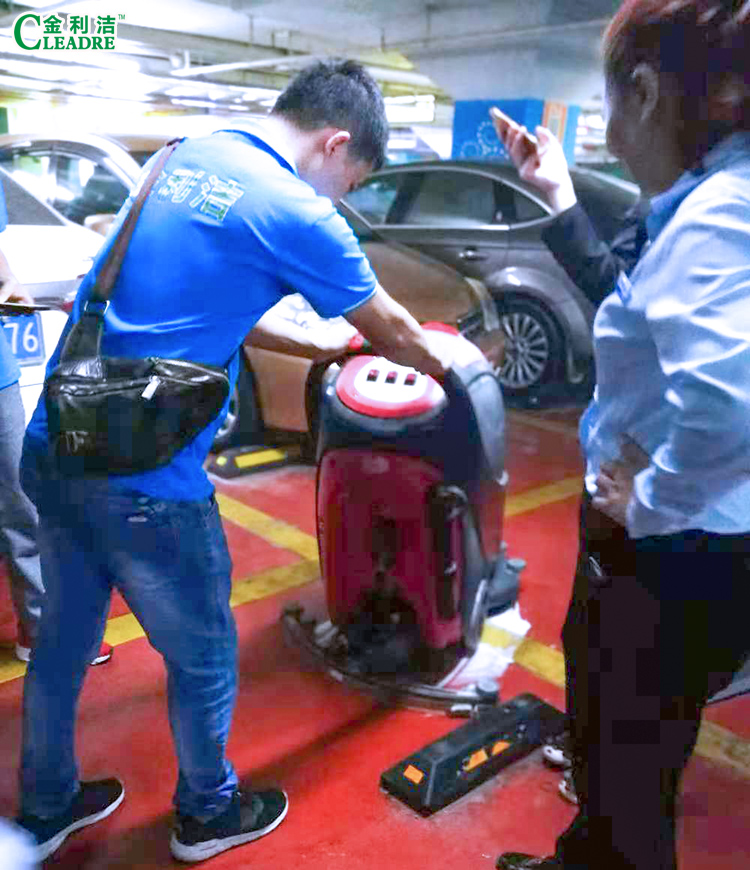 福利潔有一種貼心叫：現(xiàn)場(chǎng)試機(jī)再?zèng)Q定購(gòu)買與否！