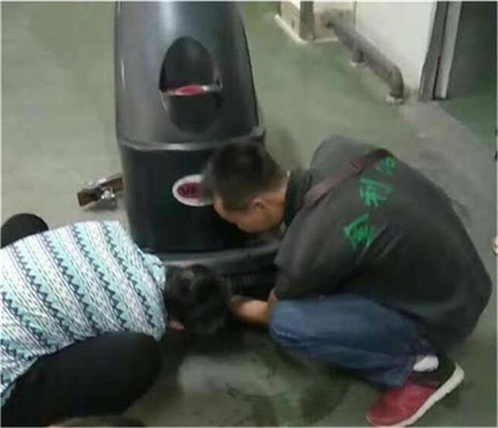 洗地機鉛酸電瓶保養(yǎng)維護注意事項